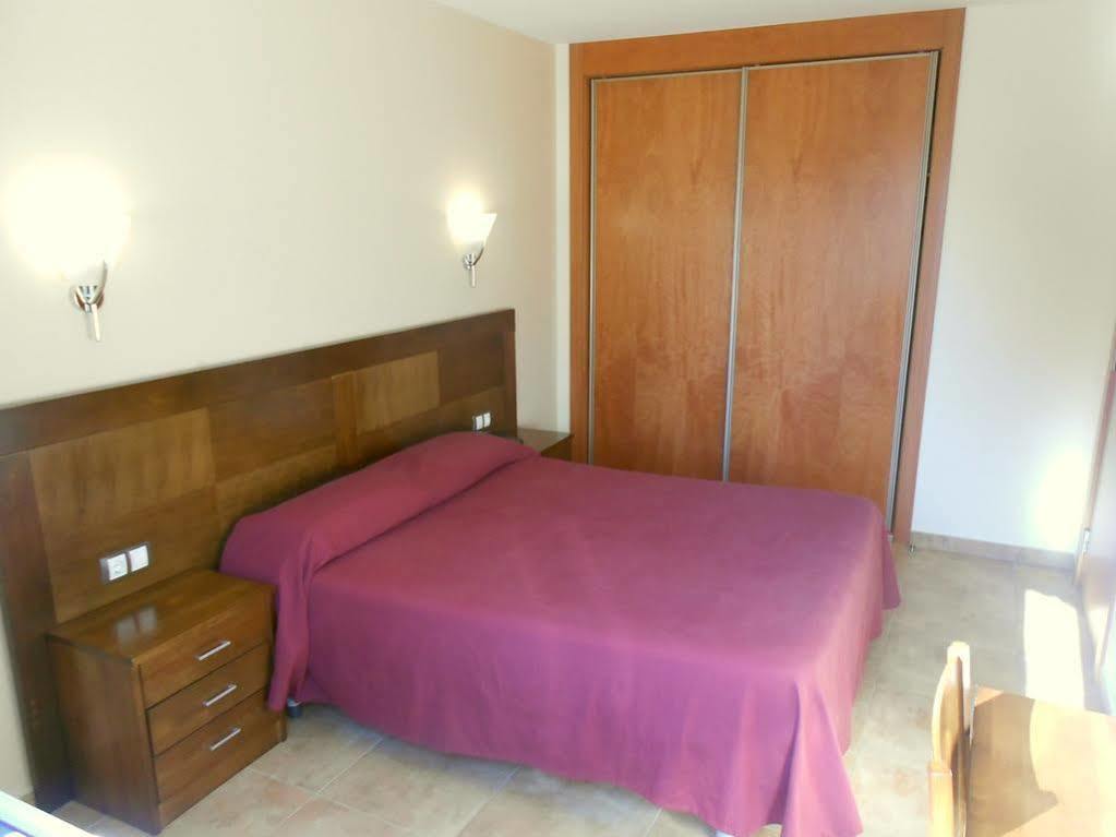 Aparthotel Rialb El Serrat Zewnętrze zdjęcie